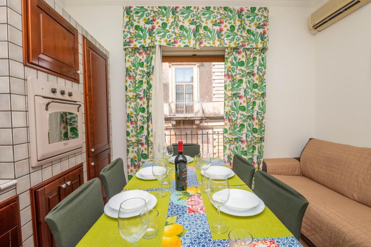 The Mauro'S Home Катанія Екстер'єр фото